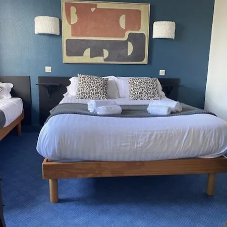 Hotel Des Pins Jullouville-les-Pins Room photo